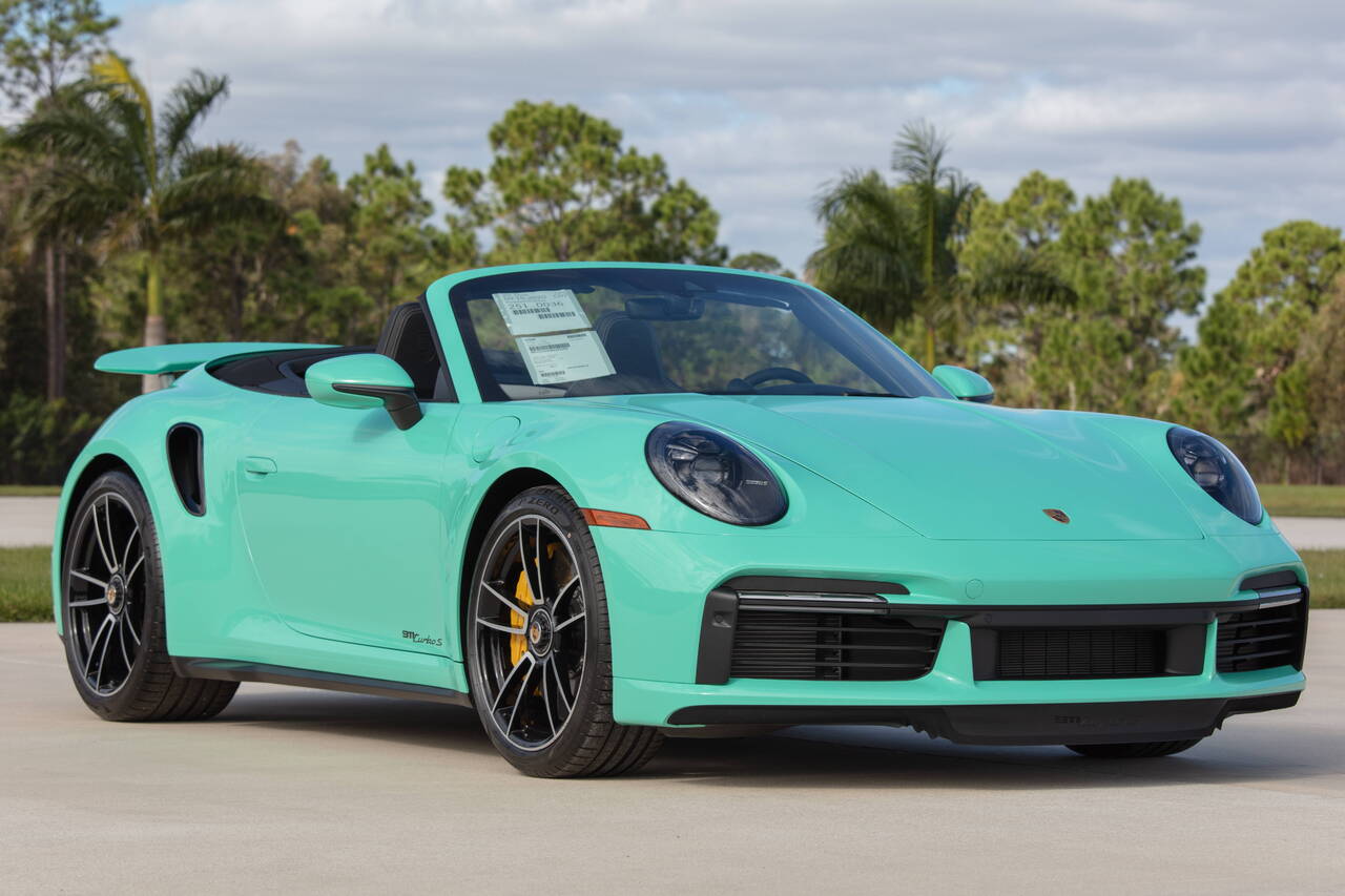 2021 Porsche 911 Turbo S Cabriolet