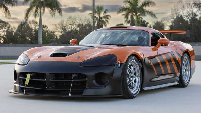 2004 Dodge Viper Competition Coupe